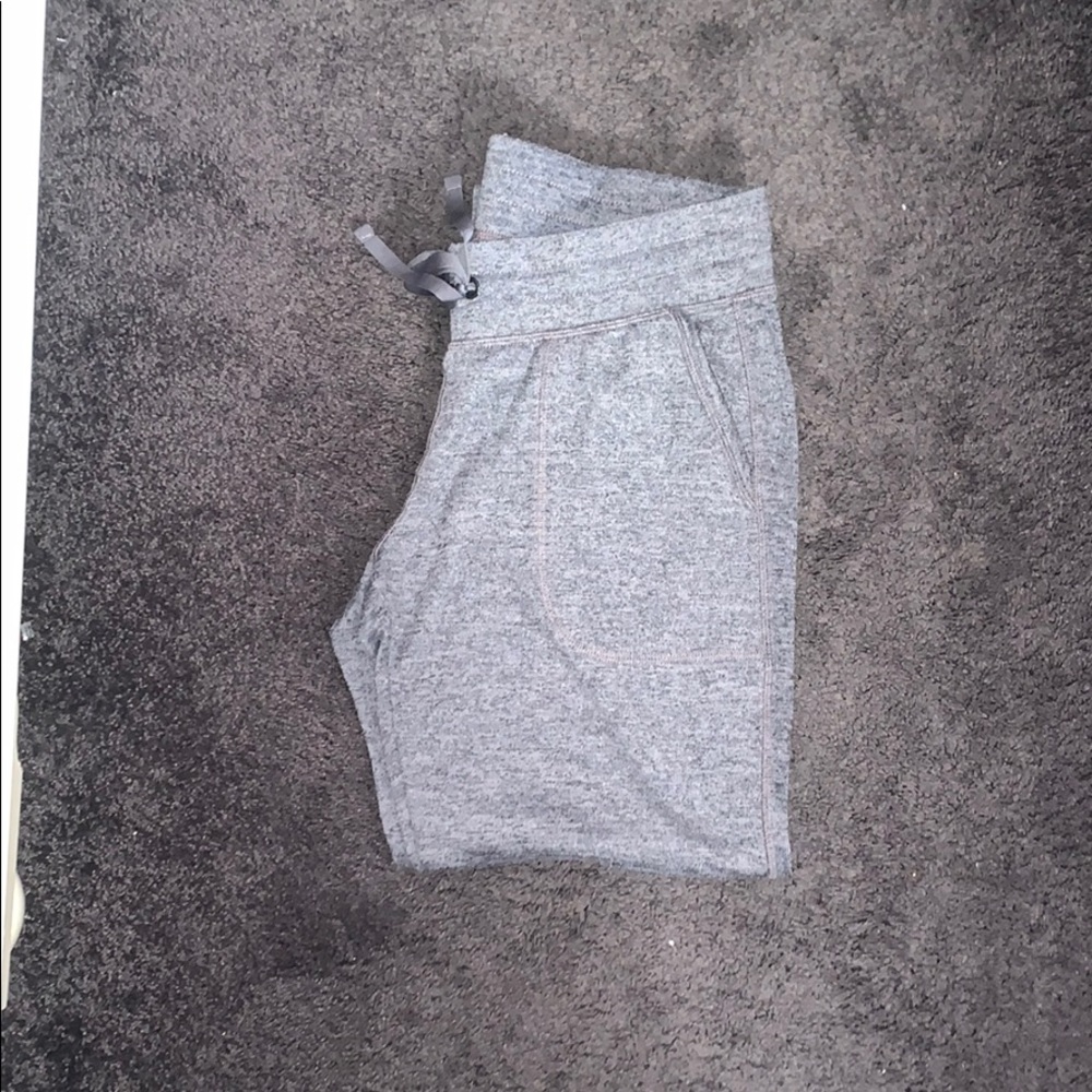 Old Navy Active Women Jogger Size Medium